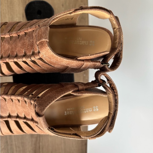 Naturalizer Brown Gladiator Sandals with Peep-Toe Design - Picture 3 of 10